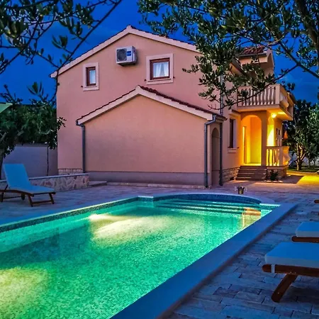 Modern Escape With Private Pool Sauna Game Bbq Near Villa Zadar