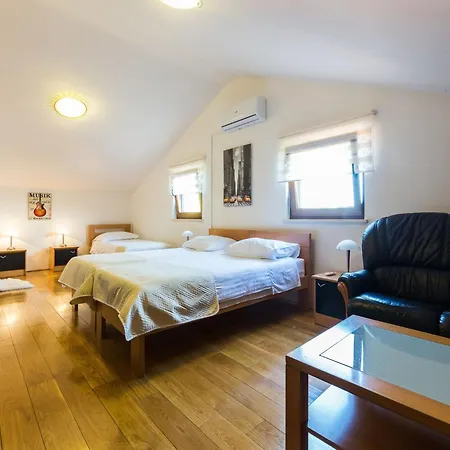 Villa Modern Escape With Private Pool Sauna Game Bbq Near Zadar