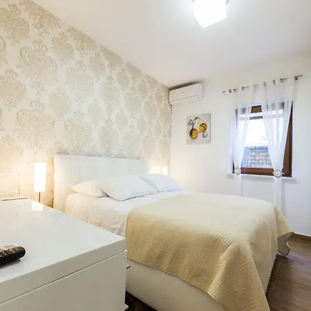 Villa Modern Escape With Private Pool Sauna Game Bbq Near *