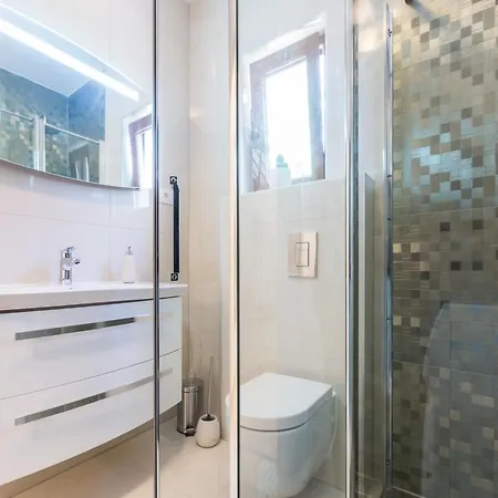 Vila Modern Escape With Private Pool Sauna Game Bbq Near *