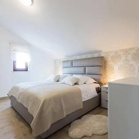 Modern Escape With Private Pool Sauna Game Bbq Near * Zadar
